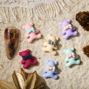 Paso Sico 11,5*13,5mm oso mate <span class=keywords><strong>3D</strong></span> <span class=keywords><strong>con</strong></span> corbata Color caramelo dibujos animados Kawaii resina decoración de <span class=keywords><strong>uñas</strong></span> diseño DIY - Product Image 1