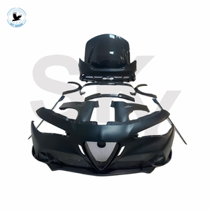 Kit Carrozzeria GTAm in Fibra di Carbonio per <span class=keywords><strong>Alfa</strong></span> <span class=keywords><strong>Romeo</strong></span> <span class=keywords><strong>Giulietta</strong></span> e Giulia Nuove Condizioni Paraurti Anteriore e Posteriore Cofano Spoiler - Product Image 2