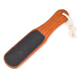 Râpe à pieds double face en bois pour pédicure, éliminateur de peaux mortes et de callosités, pour soins professionnels des pieds - Product Image 3