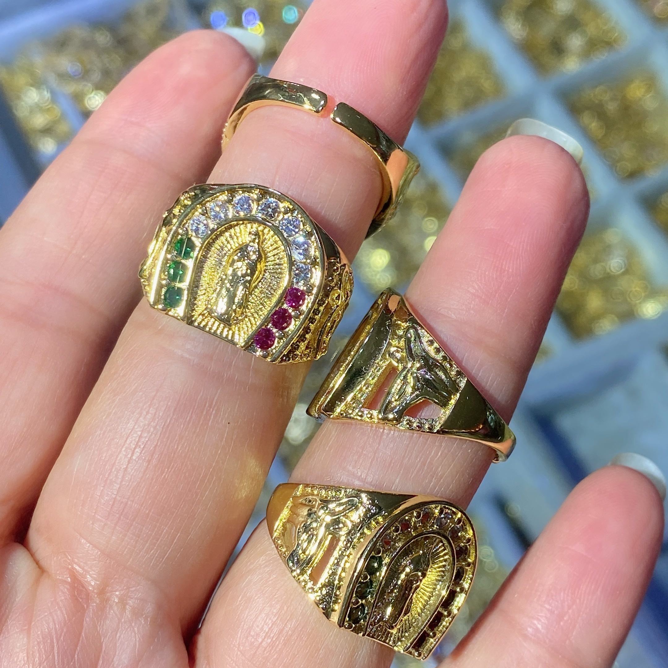 MÉDAILLE DE LA Vierge Marie En Or 18 Carats Signé Dropsy 3.79 Gr EUR