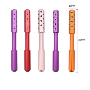 Rouleau de massage multifonctionnel pour le visage, bâton magique avec ABS+Silicone et batterie au lithium pour le soin de la peau du visage et de la tête - Product Image 6