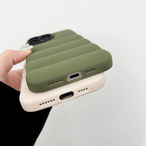Prodotti più venduti Custom piumino custodia per telefono piumino Soft Touch giacca <span class=keywords><strong>Cover</strong></span> protettiva 3D per <span class=keywords><strong>iphone</strong></span> 17 16 Pro Max 17 Pro Pro - Product Image 6