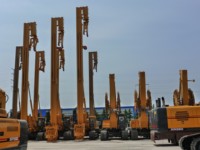 Foreuse rotative sur chenilles tout-terrain XR280D de 84 tonnes, profondeur de forage 88m, avec burin, pompe à injection et moniteur intelligent