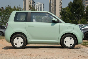 2025 Changan LUMIN 301km Honey Qin Edition EV Scooter Smart Mini voiture électrique avec 4 places à direction gauche New Energy Vehicle Sale - Product Image 3