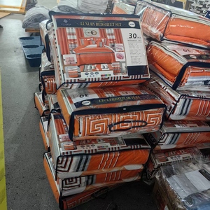 Set di Biancheria da Letto 30 Pezzi con Tende Coordinate in Vendita Online - Product Image 2