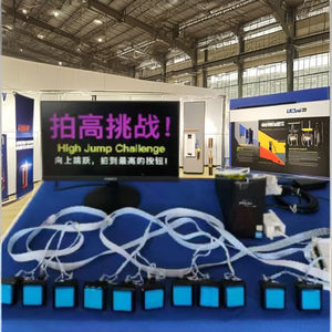 de elevación eléctrica del fabricante se utiliza como accesorio para salas de exposiciones y eventos promocionales - Product Image 4