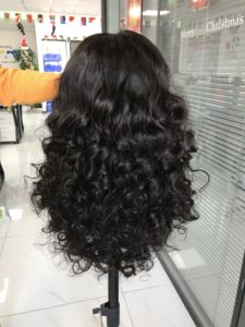 Parrucche con Lace di Capelli Umani Trasparenti Ondulate Corpose Ricci All'ingrosso Grado Brasiliano 10A Sciolte per Donne Bianche Nere Lunghe con Pizzo Svizzero - Product Image 3