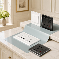 Prise murale blanche UK 13A avec 2 ports USB Type-C 18W à charge rapide, interrupteur universel en verre trempé, 4 prises pour usage industriel et hospitalier