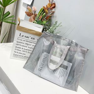 Sac de plage en maille polyester et nylon imperméable pour l'extérieur Transparent avec fermeture à glissière Couleur unie Sacs de shopping - Product Image 4