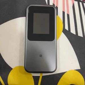 ZTE 5G Mobile WiFi U50 Pro พาวเวอร์แบงค์ 10000mah WiFi6 3600Mbps X62 โมบายฮอตสปอต 5G 4G LTE CAT22 เราเตอร์พกพา ซิมการ์ด MU5120 - Product Image 2