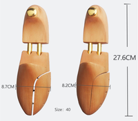 Arbre à chaussures en bois de Lotus Shaper de chaussures en bois massif réglable Design gravé écologique Cuir anti-rides sans déformation