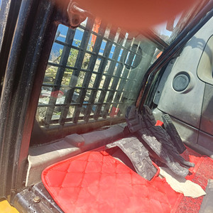 รถขุดไฮดรอลิกมือสอง Caterpillar รุ่นดั้งเดิม 25 ตัน CAT325D 325dl/d2l 325c 325bl พร้อมเครื่องยนต์ ปั๊มไฮดรอลิก Nabtesco มอเตอร์ ขาย - Product Image 6