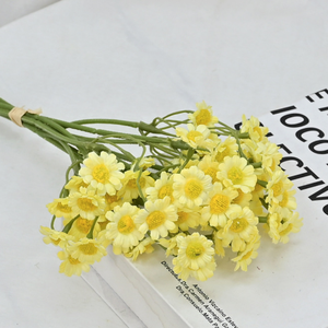 Bouquet Artificiel Haut de Gamme Élégant et Réaliste de Camomilles et Marguerites pour la Décoration de l'Entrée, de la Table à Manger et des Étagères du Salon - Product Image 3