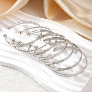 กำไลข้อมือโลหะผสมสีทองสำหรับผู้หญิงสไตล์โบโฮปรับได้ สร้อยข้อมือแฟชั่น เครื่องประดับสำหรับงานปาร์ตี้ ชุดเครื่องประดับฤดูร้อน - Product Image 6