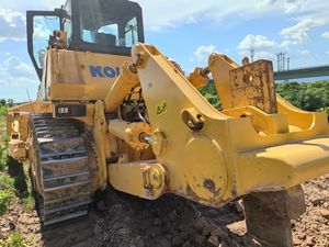 Bulldozer Usado Komatsu D155A de 40 Toneladas, Tipo Oruga de Servicio Pesado para Trabajos de Movimiento de Tierras D155A D155AX D155AX-5 D155AX-6 D155AX-7 D85A - Product Image 4