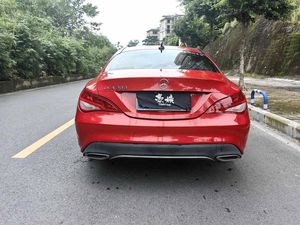 <span class=keywords><strong>Mercedes</strong></span>-Benz <span class=keywords><strong>CLA</strong></span> (Importado) Usado 2018 Sedán LHD Automático Interior <span class=keywords><strong>de</strong></span> Cuero Oscuro Techo Panorámico para Exportación - Product Image 4