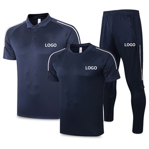 Uniformes de Fútbol Personalizados para Hombre, 100% Poliéster, Cuello Alto, Impresión por Transferencia de Calor, Transpirables, de Secado Rápido, Estilo Clásico Retro - Product Image 4