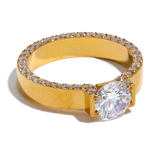 Anillo <span class=keywords><strong>de</strong></span> Boda JINYOU 7023 <span class=keywords><strong>de</strong></span> Lujo con Circonita Cúbica y Acero Inoxidable para Mujer, Joyería <span class=keywords><strong>de</strong></span> Aniversario Exquisita <span class=keywords><strong>de</strong></span> <span class=keywords><strong>Alta</strong></span> <span class=keywords><strong>Calidad</strong></span> - Product Image 1