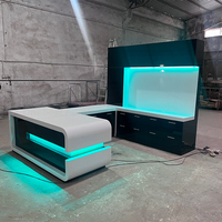 Photos de table de bureau moderne en forme de L Mobilier de cuisson Bureau de direction avec lumière LED