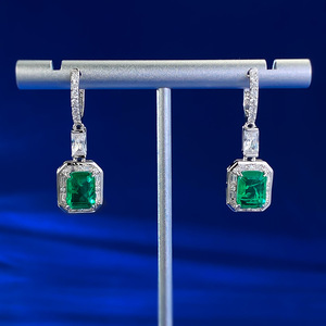 Nuovo <span class=keywords><strong>argento</strong></span> S925 moda europea e americana lungo smeraldo 6*8mm <span class=keywords><strong>orecchini</strong></span> <span class=keywords><strong>rettangolari</strong></span> per gioielli da sposa da donna - Product Image 6