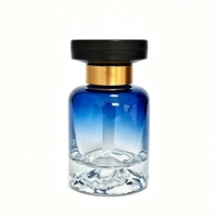 Diffuseur de parfum automobile de luxe en gros, base volcanique hybride, flacon de 120 ml en verre bleu océan dégradé, avec estampage doré