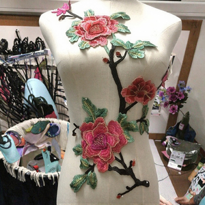 DIY <b>Sew</b>-<b>On</b> 3D Style Rhinestone Beaded Sequin Lace Embroidery Applique Fabric <b>Patch</b> with Flower Bird Design for Jeans Embroidered - Product Image 3