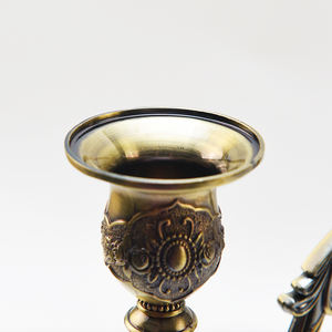 Большой бронзовый подсвечник с Европейским узором - Product Image 2