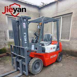 ヘリ2トンディーゼルフォークリフト中古CPCD20、オリジナルカラー塗装済み、内燃式フォークリフト - Product Image 4