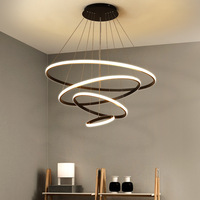 Suspension moderne en aluminium nordique de luxe à 4 anneaux pour décoration intérieure Lustre à LED avec télécommande pour restaurant