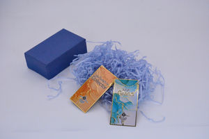 Entrega rápida Tubo de lápiz labial cuadrado Envase cosmético Etiquetas de perfume de calidad superior Pegatinas de logotipo 3D personalizadas CN;GUA - Product Image 4