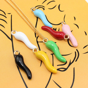 จี้สีพริกไทยน้ำมันหยดจี้ทรงพริกสำหรับทำสร้อยข้อมือแบบทำมือ - Product Image 4