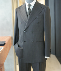 <span class=keywords><strong>Costume</strong></span> de <span class=keywords><strong>Mariage</strong></span> Italien de Haute Qualité pour Homme, Modèle <span class=keywords><strong>Demi</strong></span>-Entoilé, 100% Laine, Deux Pièces avec Pantalon, Couleur Charbon, Revers Milanais - Product Image 1