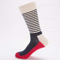 Chaussettes décontractées unies en coton pour hommes, motif jacquard amusant, respirantes, confortables, pour jeunes et adultes, vente en gros