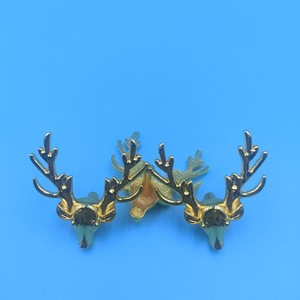 Deer Head <b>Cabinet</b> Handles Zinc Alloy Warm Gold Novelty Shape <b>Rustic</b> Design Durable Hardware Accessory - Product Image 4