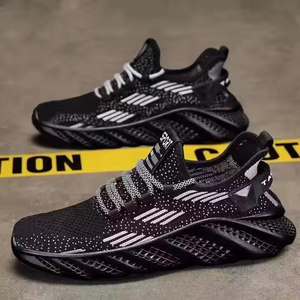 YATAI <span class=keywords><strong>Zapatos</strong></span> Deportivos <span class=keywords><strong>de</strong></span> la Mejor Calidad para <span class=keywords><strong>Hombre</strong></span>, Nuevo Diseño, Gran Venta, Zapatillas Deportivas Transpirables con Parte Superior <span class=keywords><strong>de</strong></span> PVC para <span class=keywords><strong>Hombre</strong></span> - Product Image 1