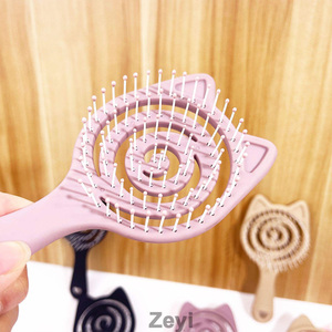 Brosse pour animaux de compagnie réglable avec logo personnalisé et design oreilles de chat – Outil de toilettage à poils doux pour Yorkie, Maltese, Shih Tzu, petits chiens, usage domestique - Product Image 3