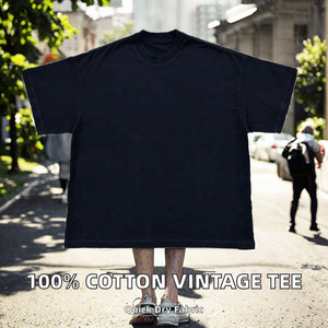Camiseta de Hombre 100% Algodón, Cuello Redondo, Diseño con Estampado de Personajes, 240 Gramos, Estilo Vintage Streetwear, Lavado Premium - Product Image 2