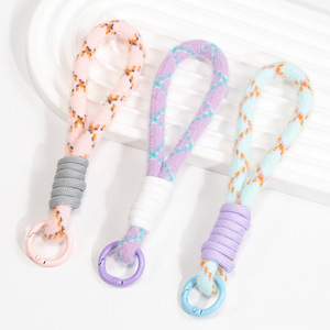 Vente en gros de dragonne en peluche tressée colorée <span class=keywords><strong>cordon</strong></span> pour téléphone <span class=keywords><strong>portable</strong></span> lanière anti-perte corde porte-clés - Product Image 5
