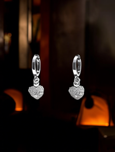 Pendientes colgantes de circonita con corte de corazón a la moda, chapados en platino, para mujer, joyería de fiesta - Product Image 2