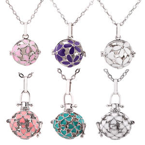 70cm 28 "cadena larga Ángel bola llamador aceite esencial Aromoa difusor flor pluma hueco medallón colgante collar - Product Image 5