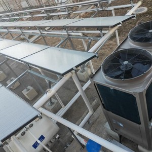 Panneau solaire hybride PVT 540W, module photovoltaïque thermique pour l'eau chaude et l'énergie résidentielles - Product Image 6