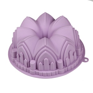 Molde de Silicona Grande con Forma de Corona de Castillo, Cavidad Única, Perfecto para Pasteles y Productos Horneados Artísticos - Product Image 5