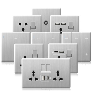 Enchufe inteligente universal tipo C de 18W, enchufe de carga rápida, enchufe de toma de corriente USB dual eléctrico de pared 13a del Reino Unido e interruptores de luz de pared - Product Image 1