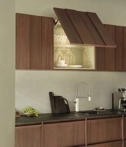 Sistema <span class=keywords><strong>de</strong></span> Gabinetes <span class=keywords><strong>de</strong></span> <span class=keywords><strong>Cocina</strong></span> Estilo Esqueleto, Color Madera Clara, Marco <span class=keywords><strong>de</strong></span> Metal Negro, Diseño Flotante, Tiradores Ocultos - Product Image 3