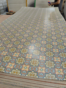 Nhà máy sản xuất tấm ván ép phủ giấy hoa 1.6mm 2mm 2.5mm 3mm/ ván ép phủ polyester/ tấm MDF dùng cho tường & trần - Product Image 2