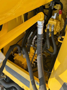 Komatsu รถขุดมือสอง130-7 - Product Image 5