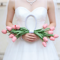 Bouquet de Mariage Artisanal Réaliste avec Perles Simulées, Tulipes en Cascade, Ensemble de Fleurs à Tenir à la Main, Style Européen