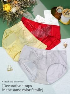 Nuevo Conjunto de Lencería de Encaje Popular para Mujer, Hermoso Conjunto de Ropa Interior y Bragas con Lazos - Product Image 3