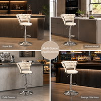 Großhandel Ergonomischer Drehbarer Barhocker mit Gasfeder, Gepolstertem Sitz und Geflochtener Rückenlehne