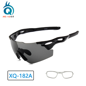Lunettes de soleil polarisées pour le cyclisme XQ-182A, monture TR90 légère, protection UV, lunettes de sport pour hommes et femmes - Product Image 4